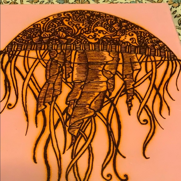 Jellyfish Painting, New - Picture 2 of 2